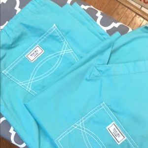 Blue sky scrubs SET